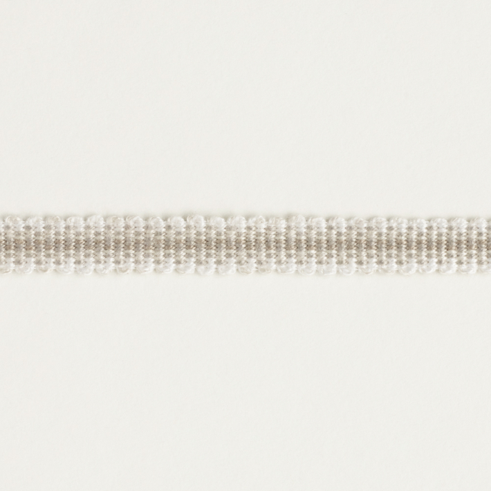 1004 Straight Edge Braid