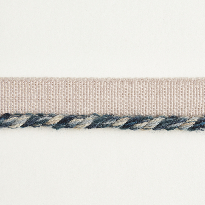 702 Flanged Cord