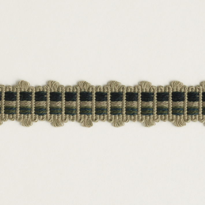 705 Narrow Braid