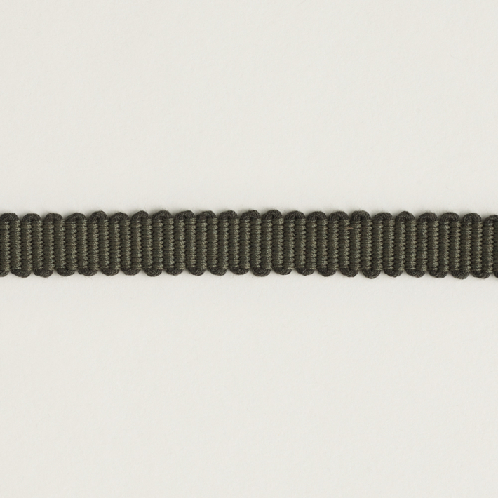 937 1cm Straight Edge Braid