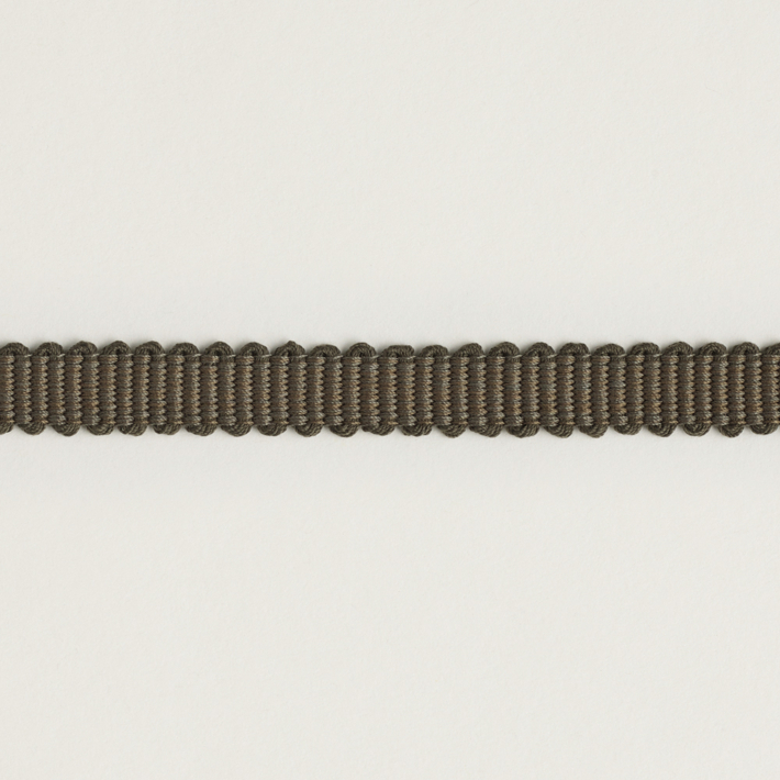937 1cm Straight Edge Braid