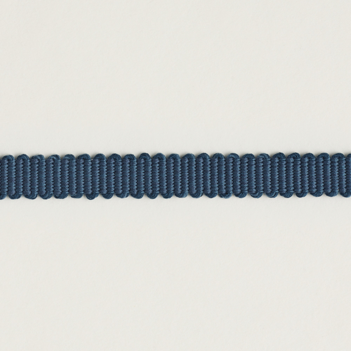 937 1cm Straight Edge Braid