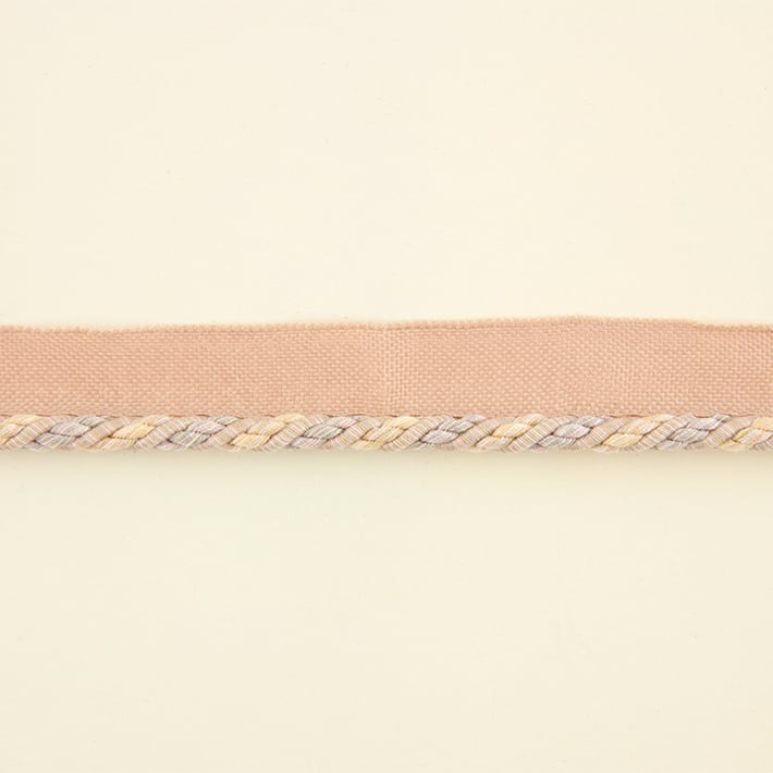 4001 Flanged Cord