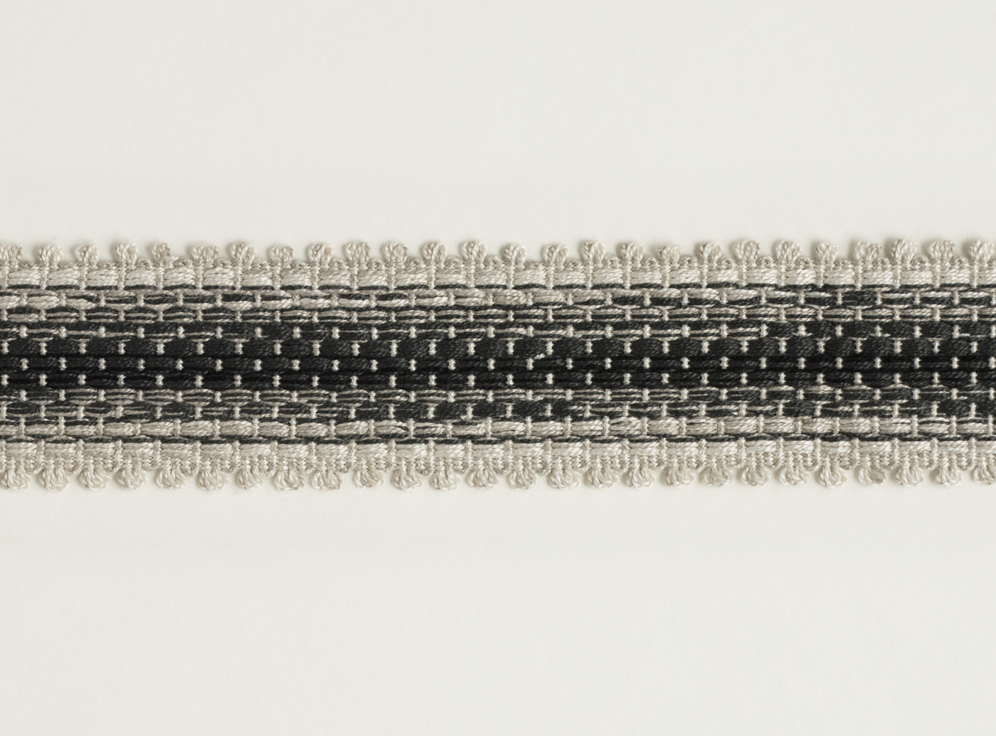1005 Check Braid