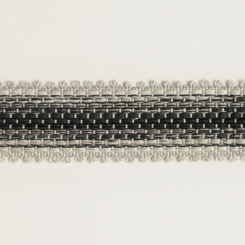 1005 Check Braid