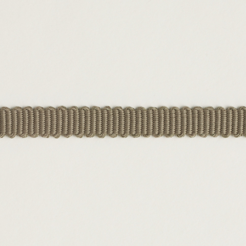 937 1cm Straight Edge Braid