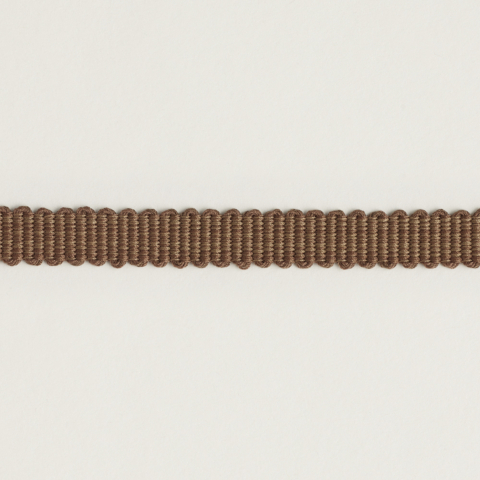 937 1cm Straight Edge Braid