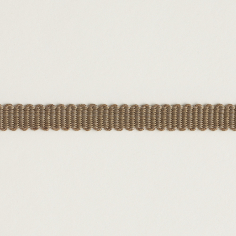 937 1cm Straight Edge Braid