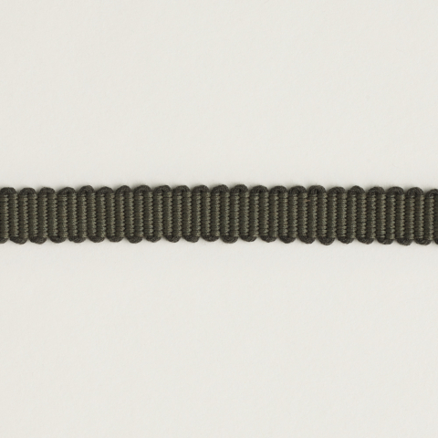 937 1cm Straight Edge Braid